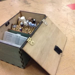 Ящик для инструментов 9x4x5-5