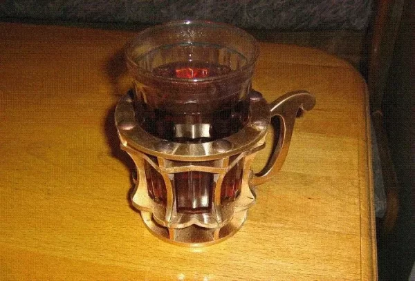 Держатель стакана