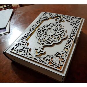 Шкатулка книга с замком